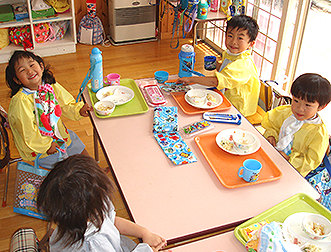 給食